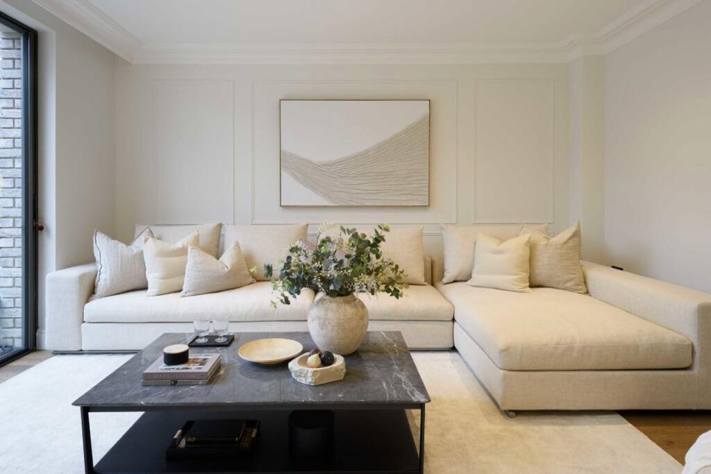 House in London - View 5