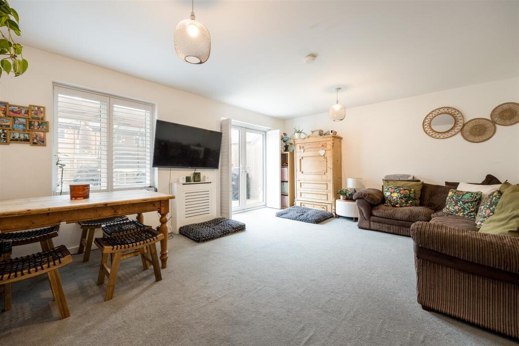 Long Dean, Rotherfield Greys, Henley-On-Thames photo 4