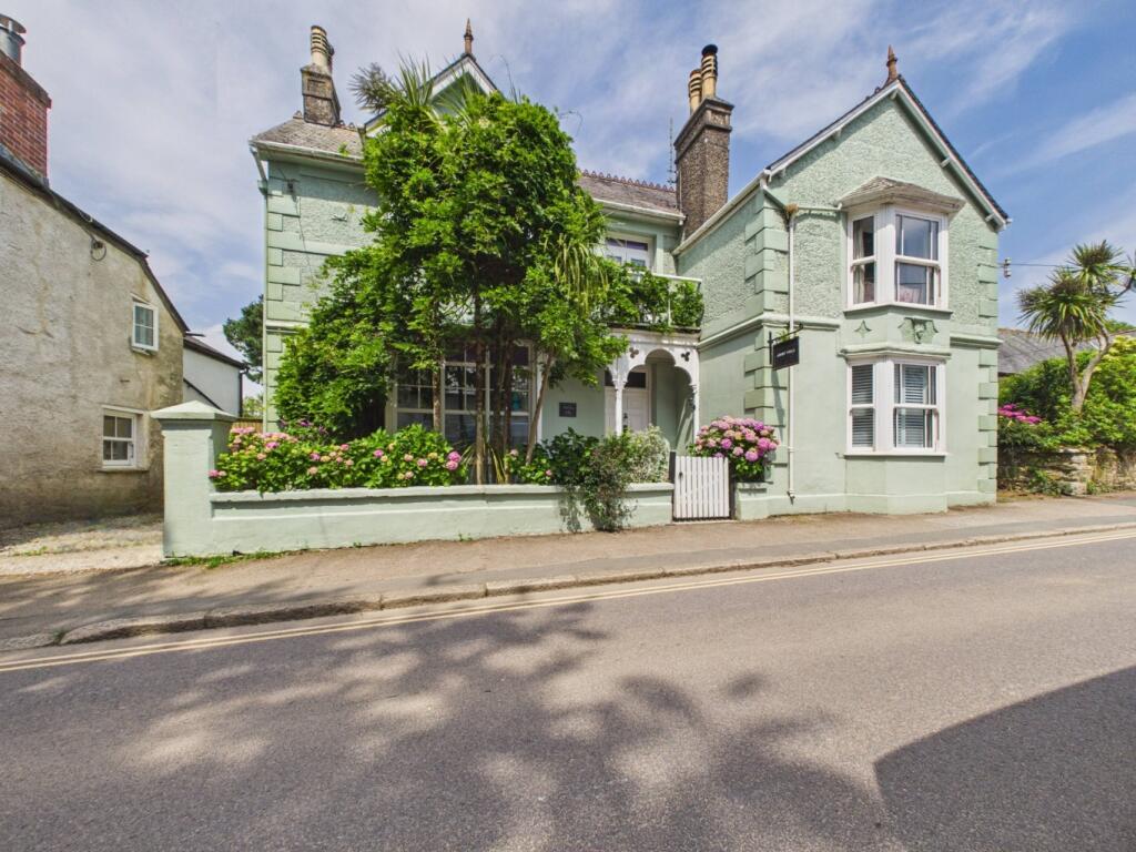 Main image of property: Fore Street, Tregony, Truro, Cornwall, TR2 5RW