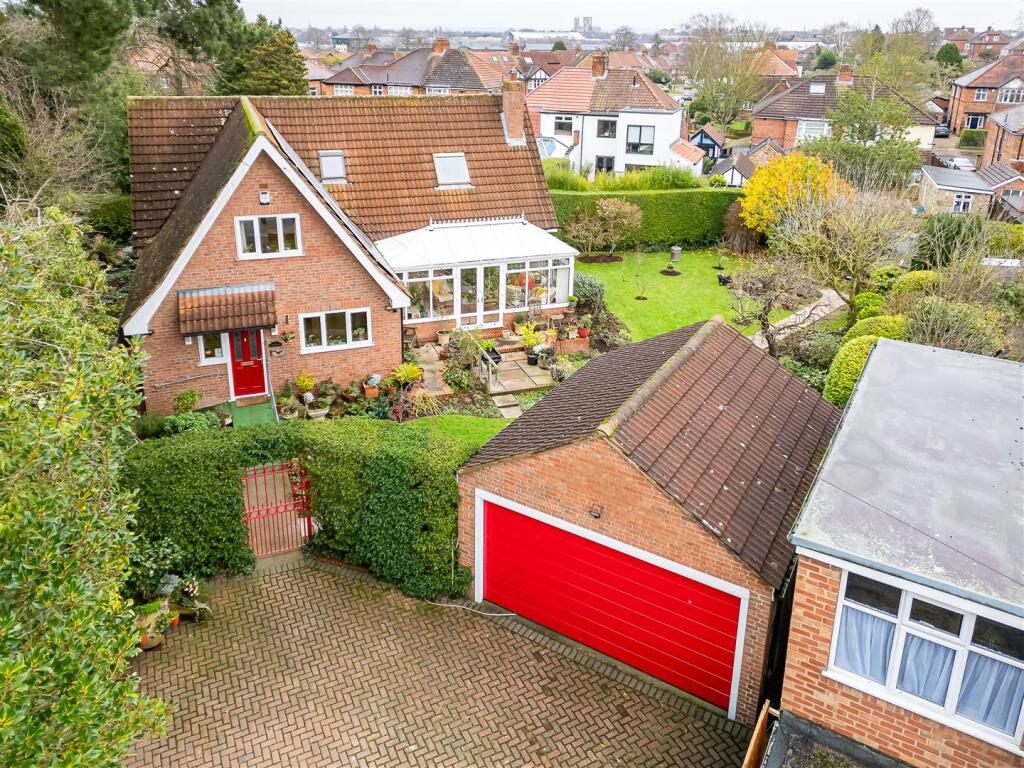 Main image of property: Braeside Gardens, York YO24 4EZ