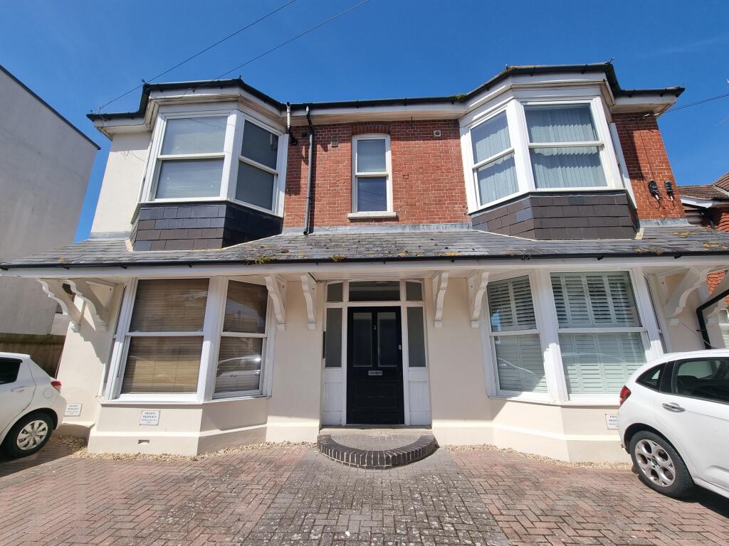 Main image of property: Queens Road, Worthing, BN11