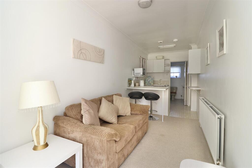 Park Lane, Wilberfoss, York – pohled 6
