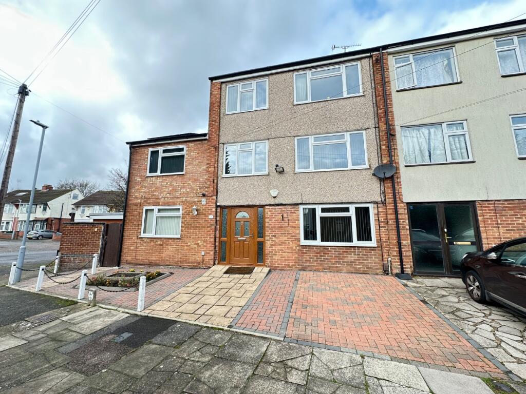 Main image of property: Carol Close, Luton, Bedfordshire, LU3 1UZ