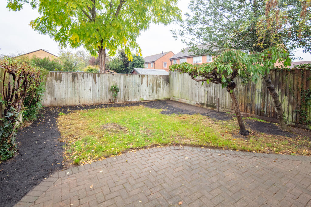 Kestrel Way, Bicester, Oxfordshire photo 4