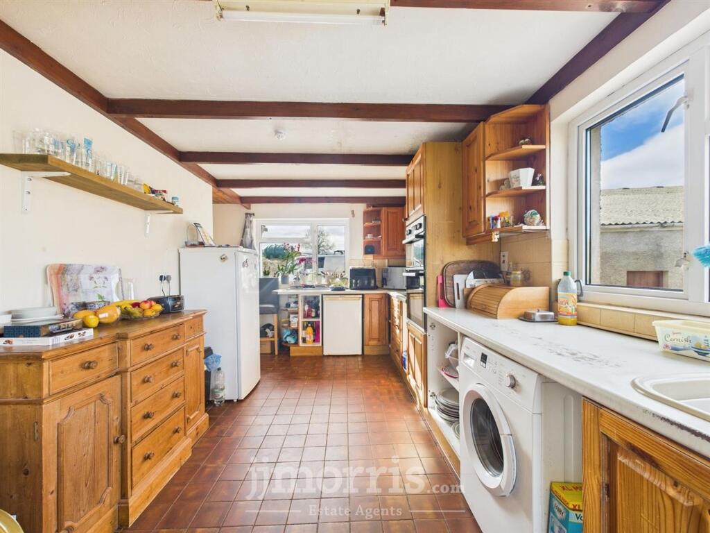 House in Swansea - View 4