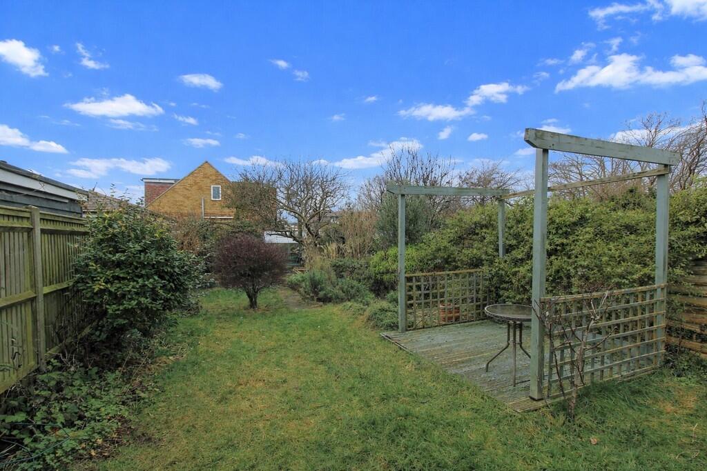 House in Fareham, Portchester - View 2