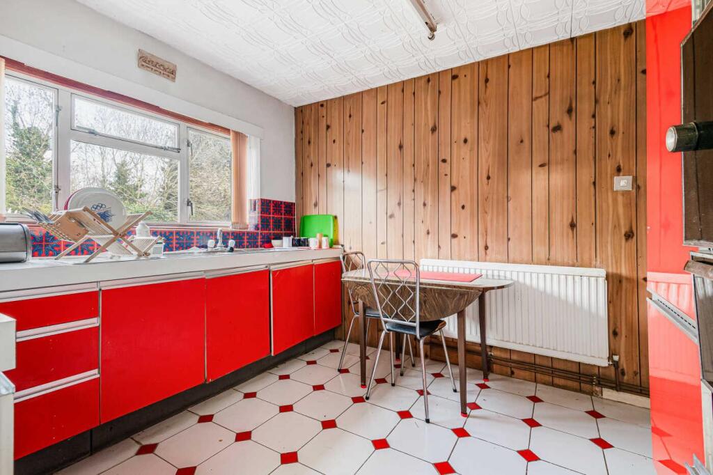 House in London - View 6