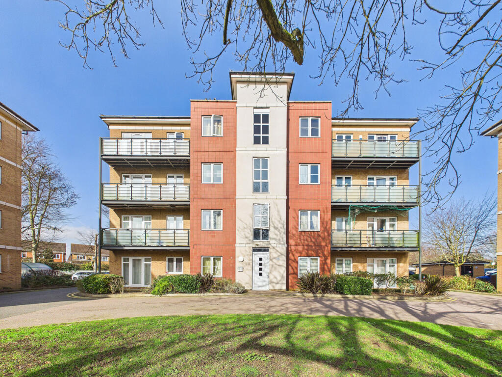 Main image of property: The Parklands, Dunstable, LU5