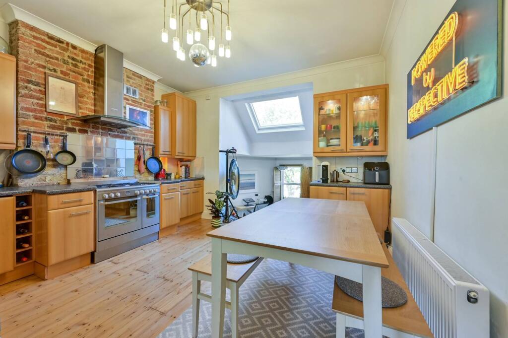 Main image of property: Worple Road, Wimbledon, London, SW19