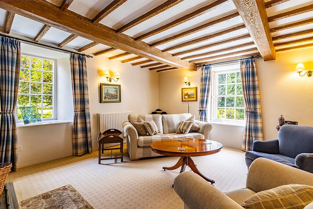 House in South Kesteven, Denton - View 2