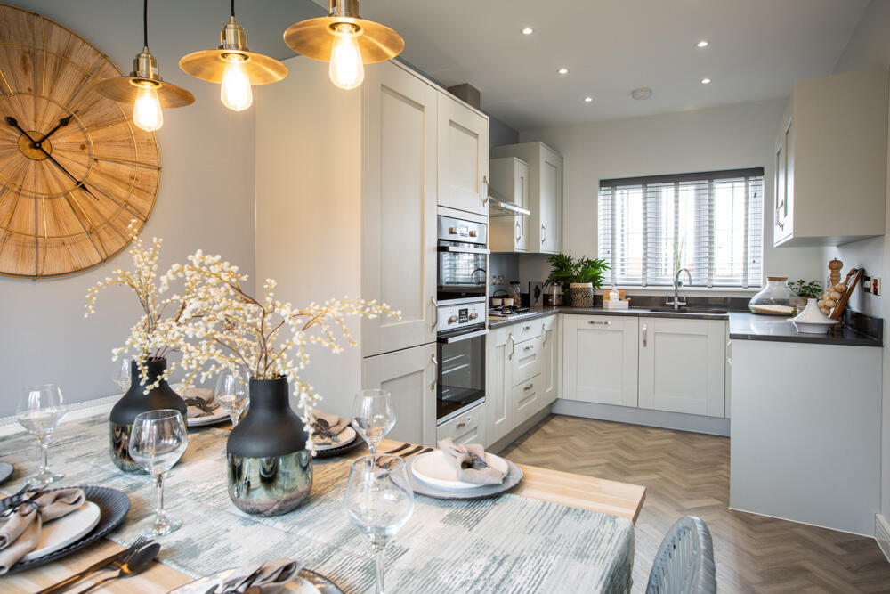 House in Milton Keynes, Whitehouse - View 3