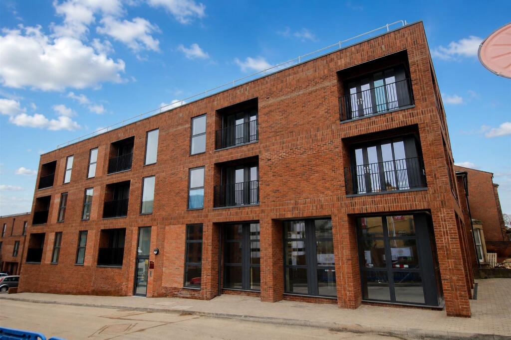 Main image of property: Kiln Close, Gloucester