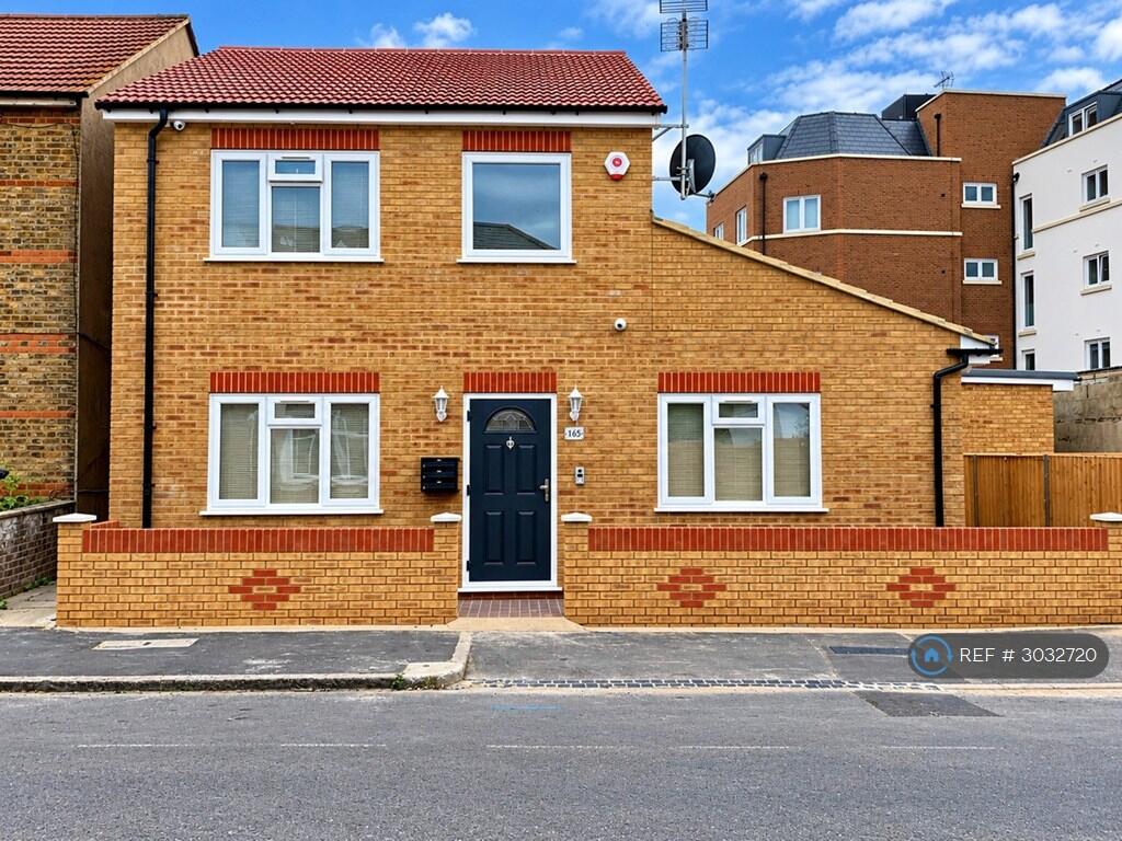 Main image of property: The Crescent, Slough, SL1