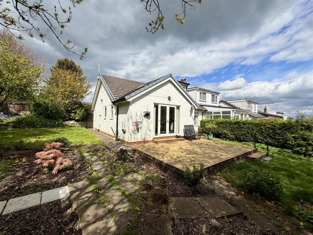 Main image of property: Norton Close, Halifax