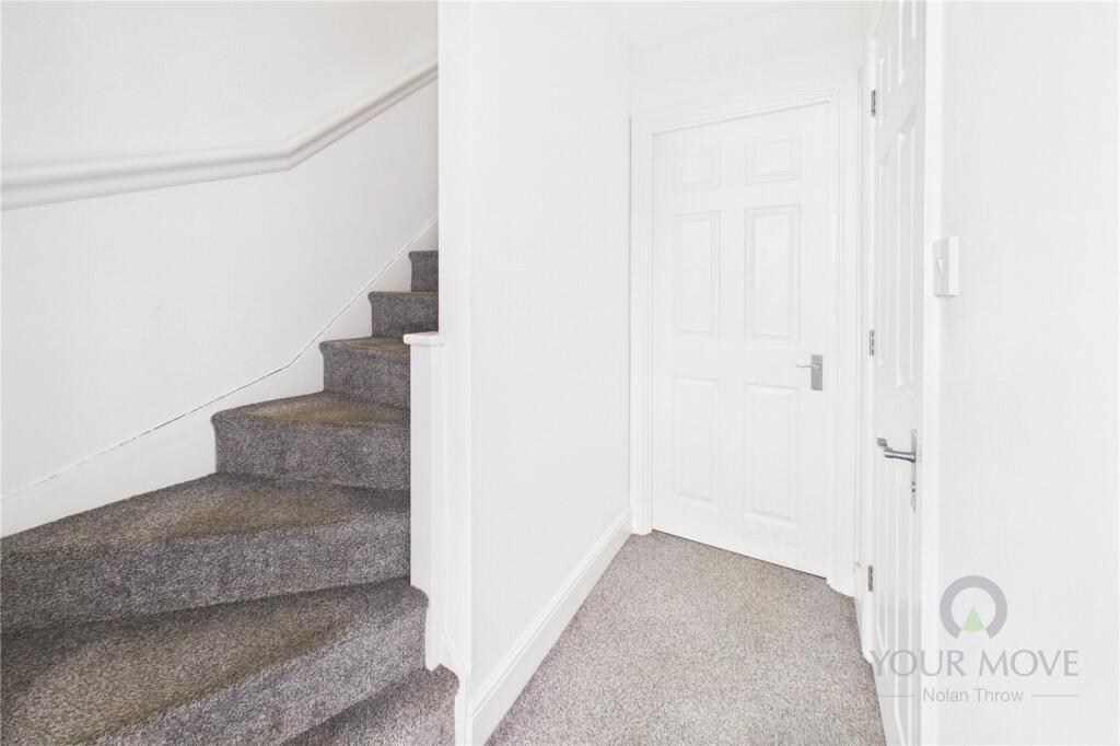 Apartment in Kettering, Avondale - More