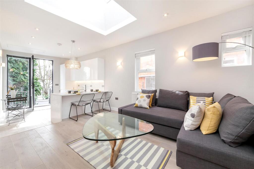Main image of property: High Road, Brondesbury Park, NW10