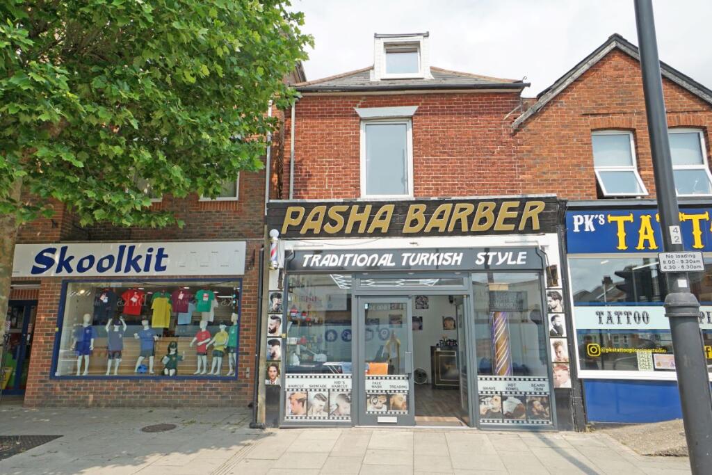Main image of property: Shop, Flat and Studio at, 147 West Street, Fareham, Hampshire, PO16 0DZ