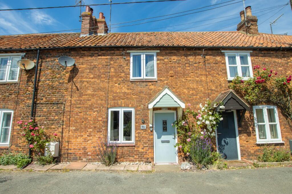 2-bed house on Station Road, Snettisham, £235,000