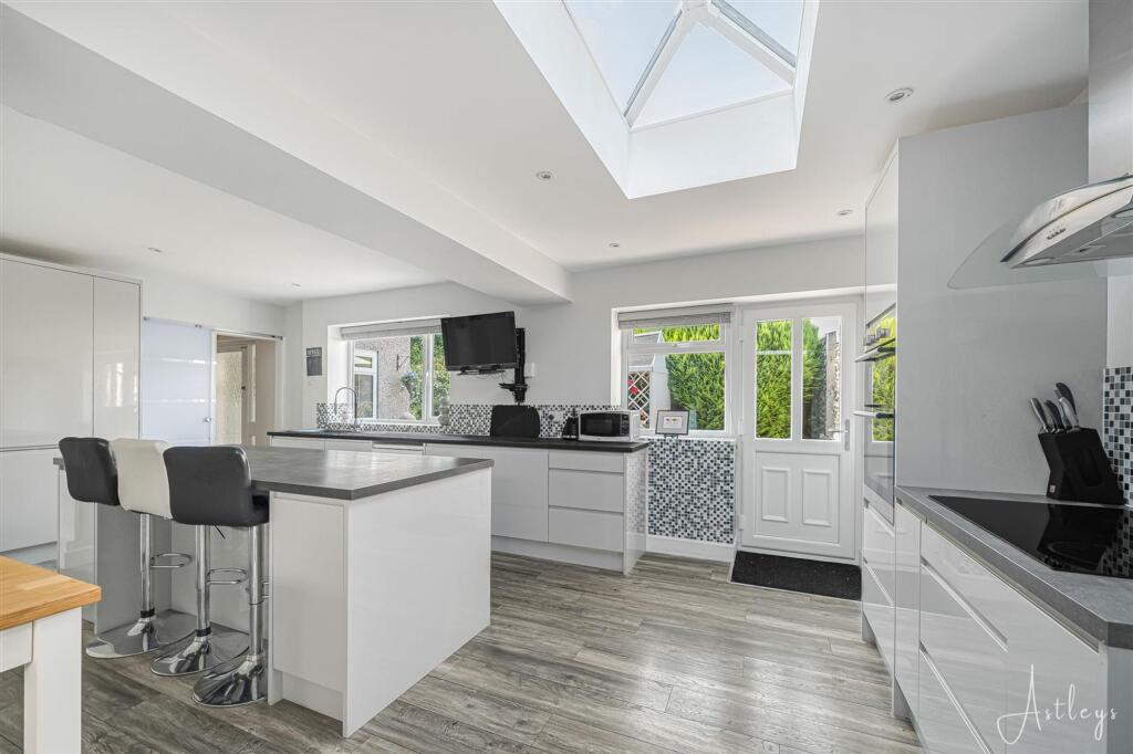 House in Swansea - View 3