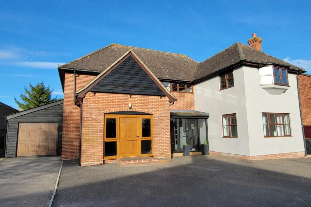 Main image of property: The Causeway, Hitcham, Ipswich, Suffolk, IP7