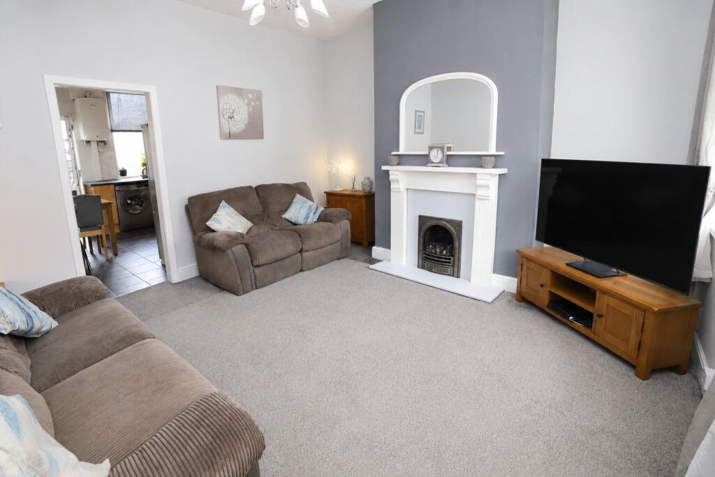 House in Bury, Pimhole, Fairfield - View 5