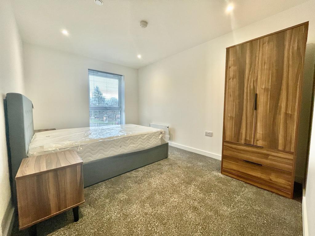 Apartment in Leeds, Hyde Park - More