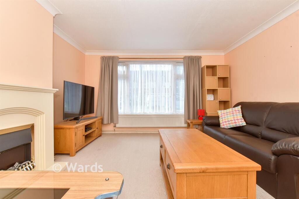 Apartment in Canterbury - More