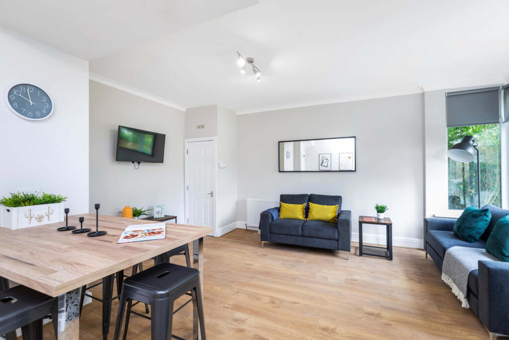 House in Leeds, Burley - View 5