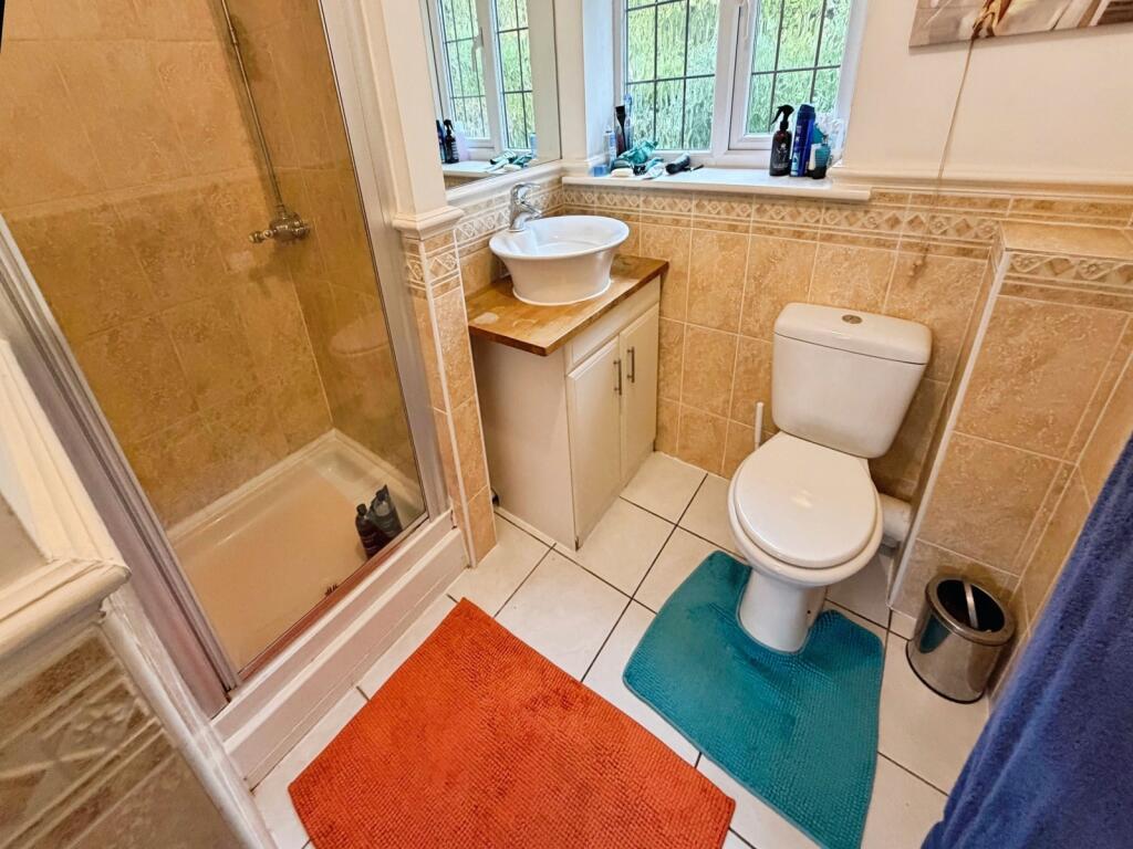 House in Portsmouth - More