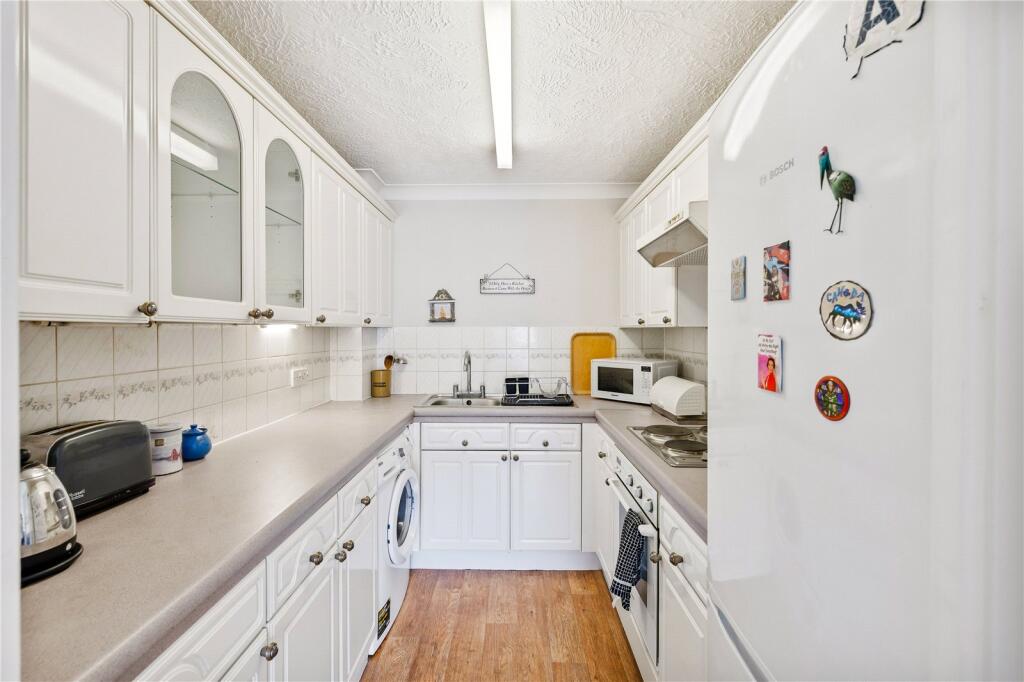 Nizells Avenue, Hove, East Sussex, BN3 photo 4