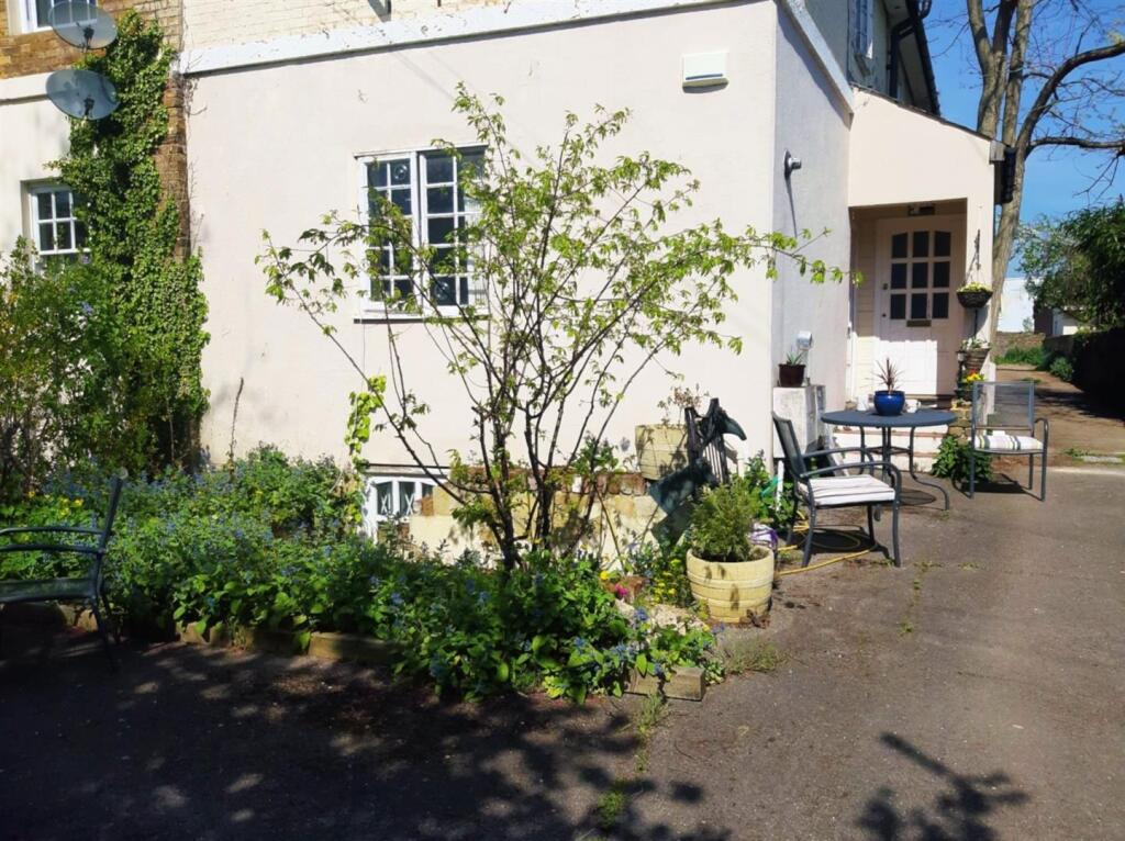 Main image of property: Sussex Place, Slough