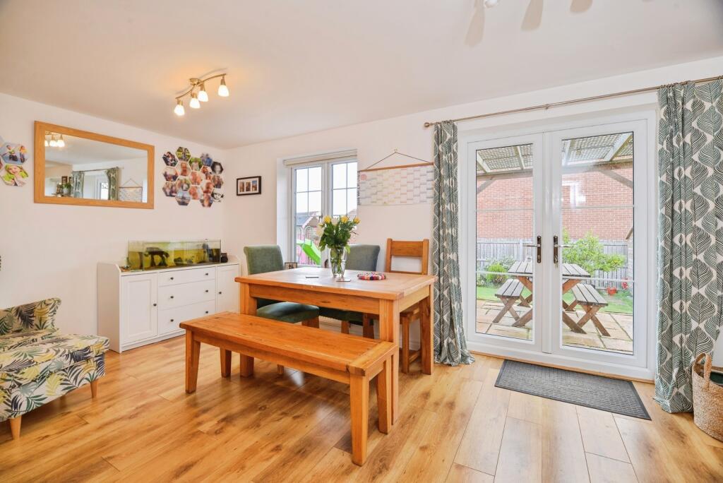 House in Stockton-on-Tees, Saltburn, Marske and New Marske - More