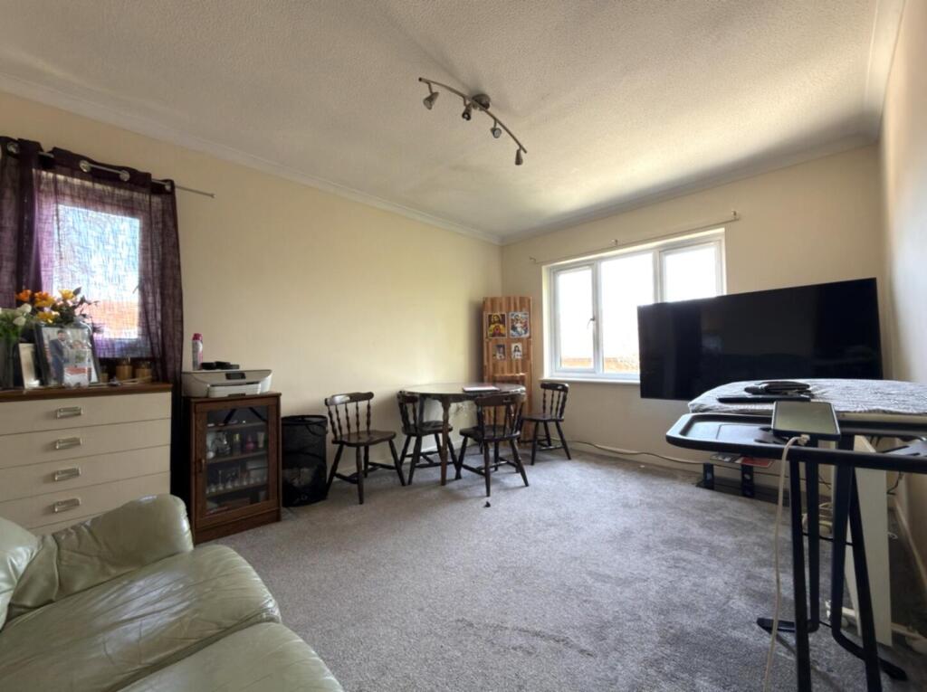 Priory Court, Taunton - View 3