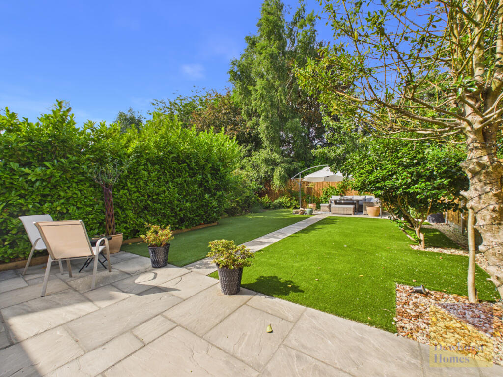House in South Ribble, Penwortham - View 2