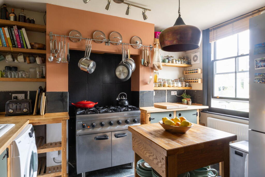 Station Road, Corsham, Wiltshire, SN13 9EY photo 4