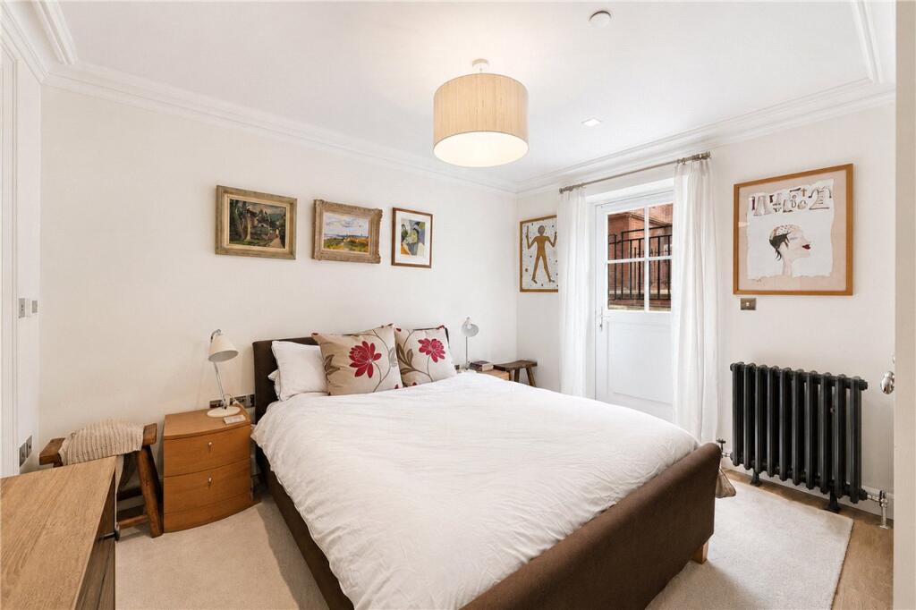 Apartment in London - View 5
