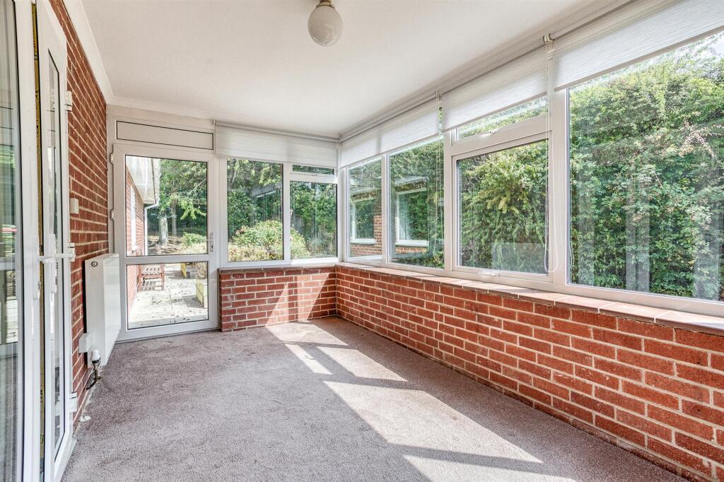 House in Derby - View 5