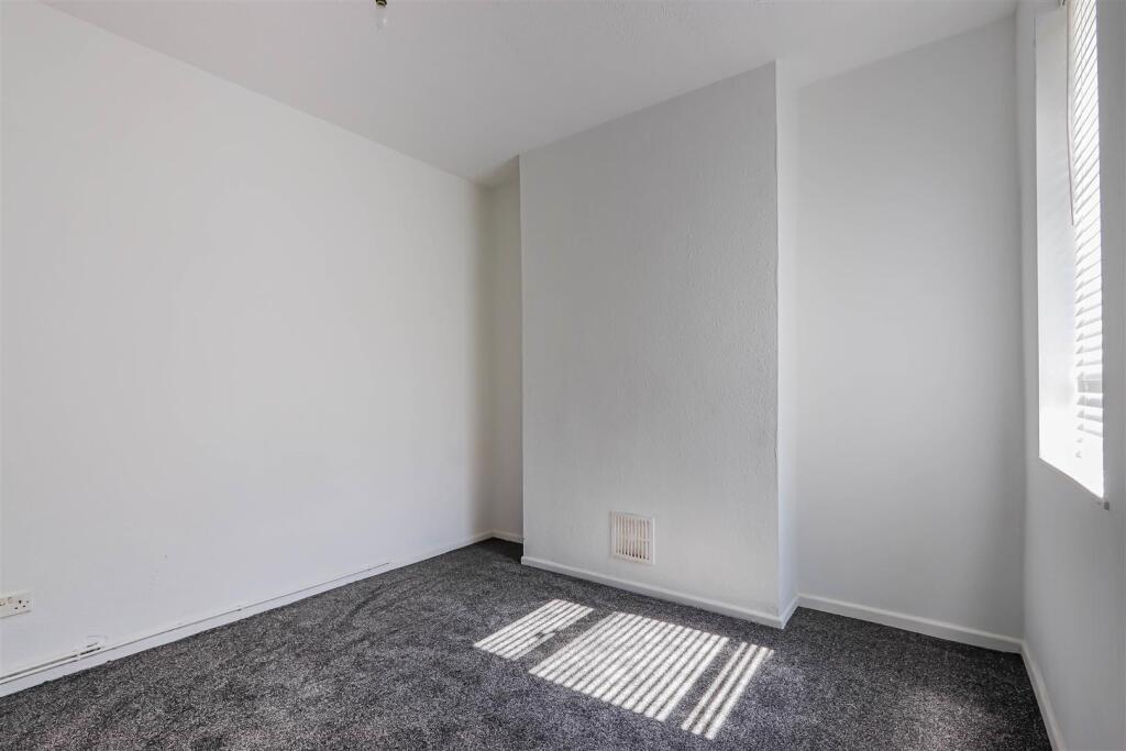 Apartment in Cardiff - More