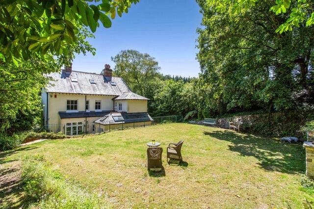 Medstead Road, Beech, GU34 - More