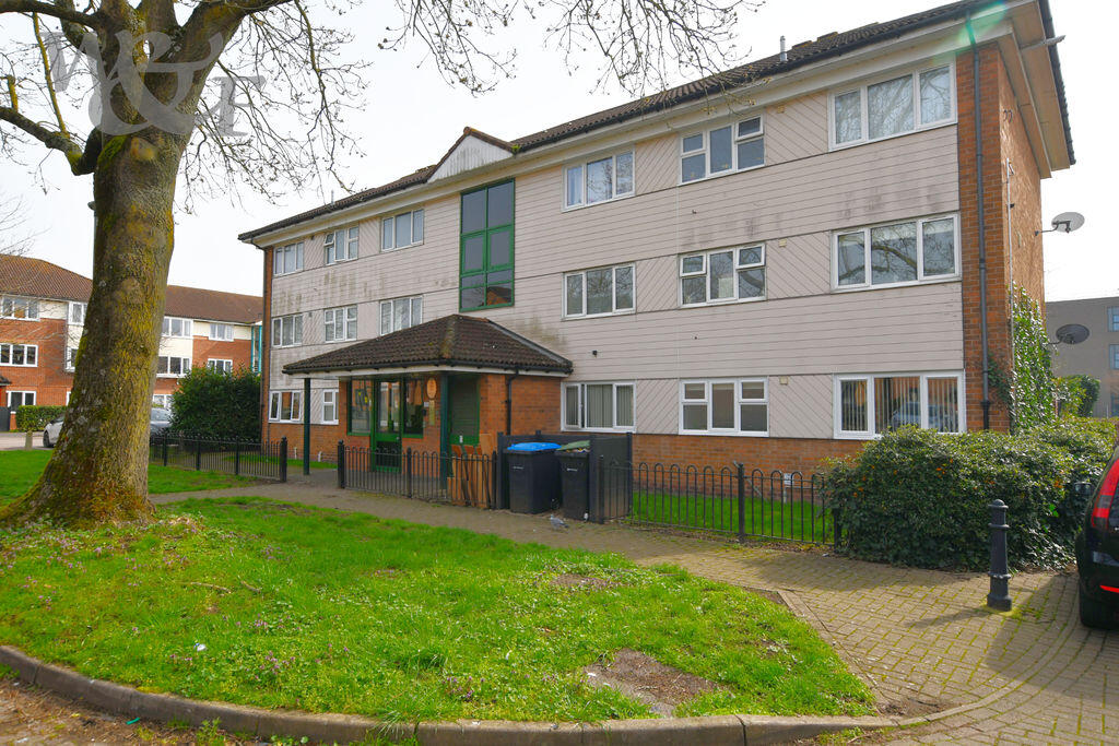 Main image of property: Pixhall Walk, Birmingham