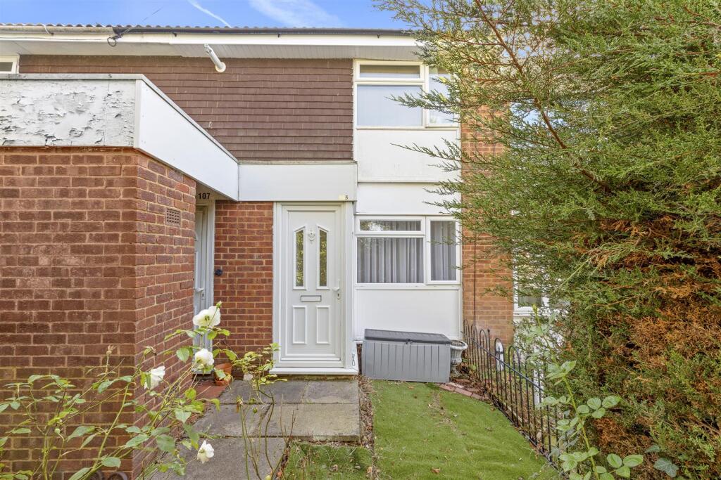 Main image of property: LOUDWATER, HIGH WYCOMBE