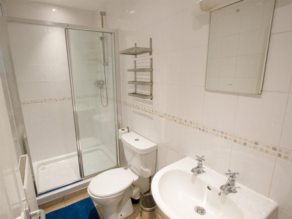 Apartment in Newcastle upon Tyne - More