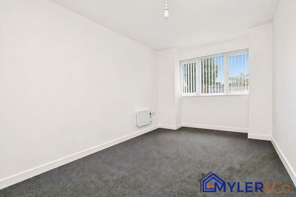 Apartment in Warrington - More