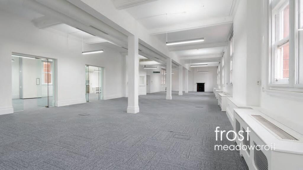 Colet Court Hammersmith Rd Hammersmith W6 Office1.jpg