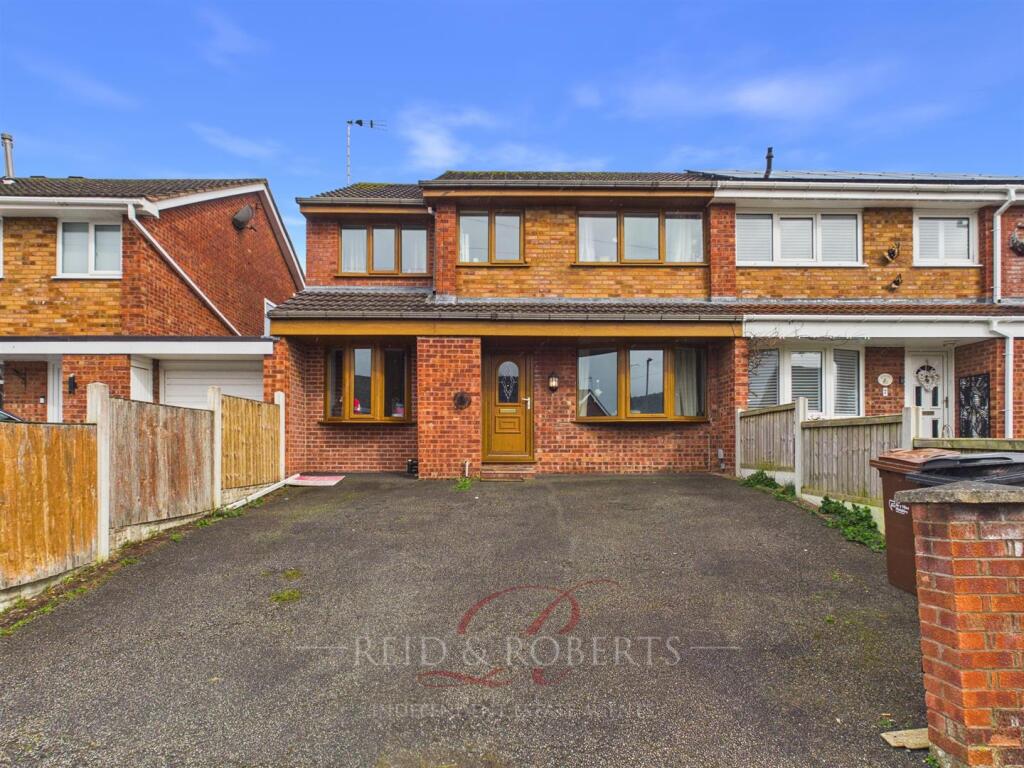 Main image of property: Mountain Close, Hope