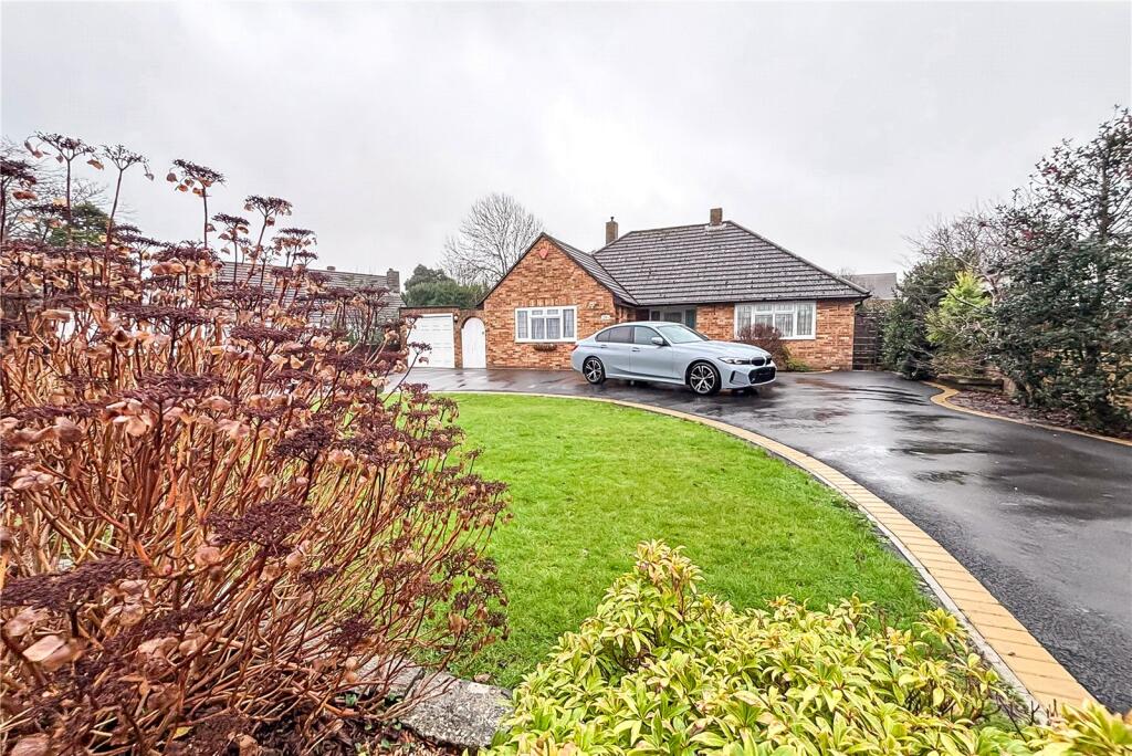 Main image of property: Crossmead Avenue, New Milton, Hampshire, BH25