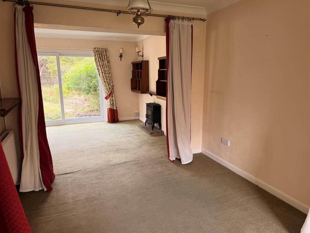 House in Swindon - View 5