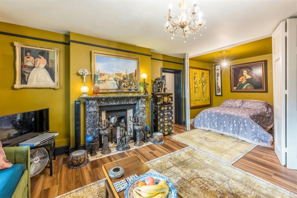 Brunswick Terrace, Hove photo 5