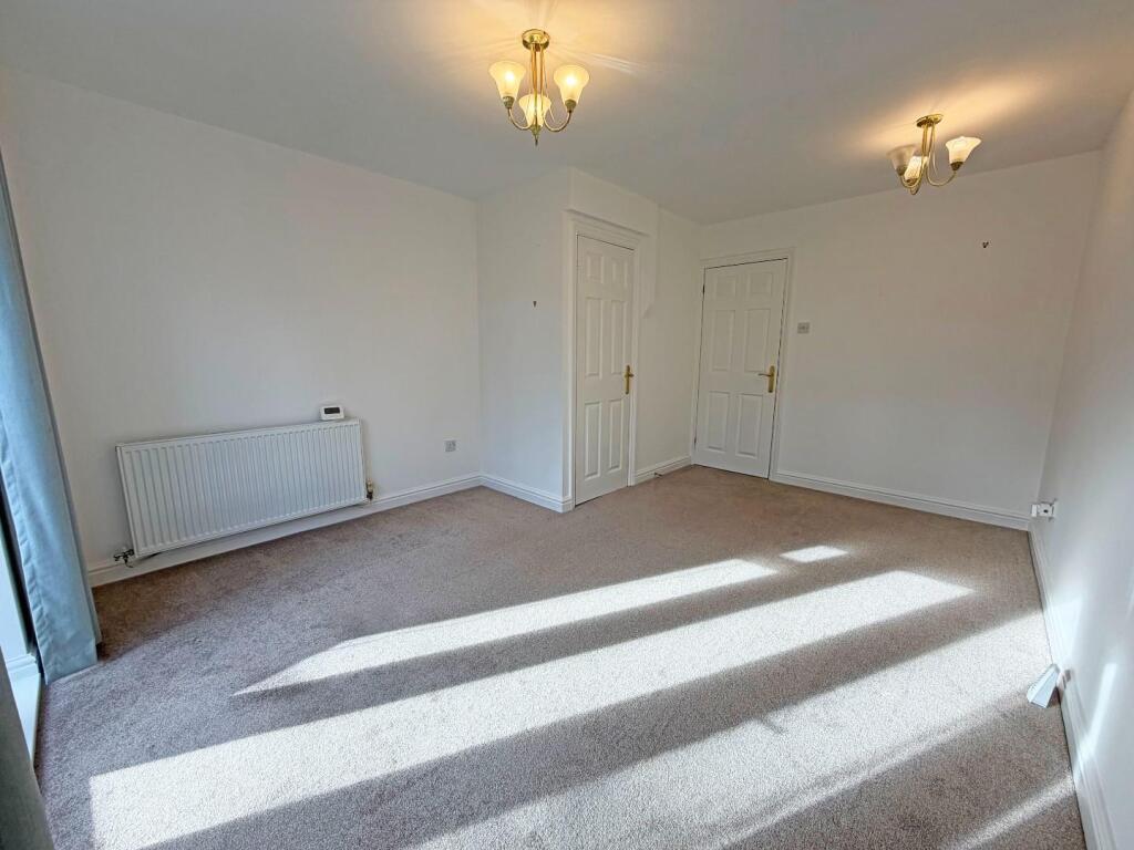 House in Peterborough - View 4