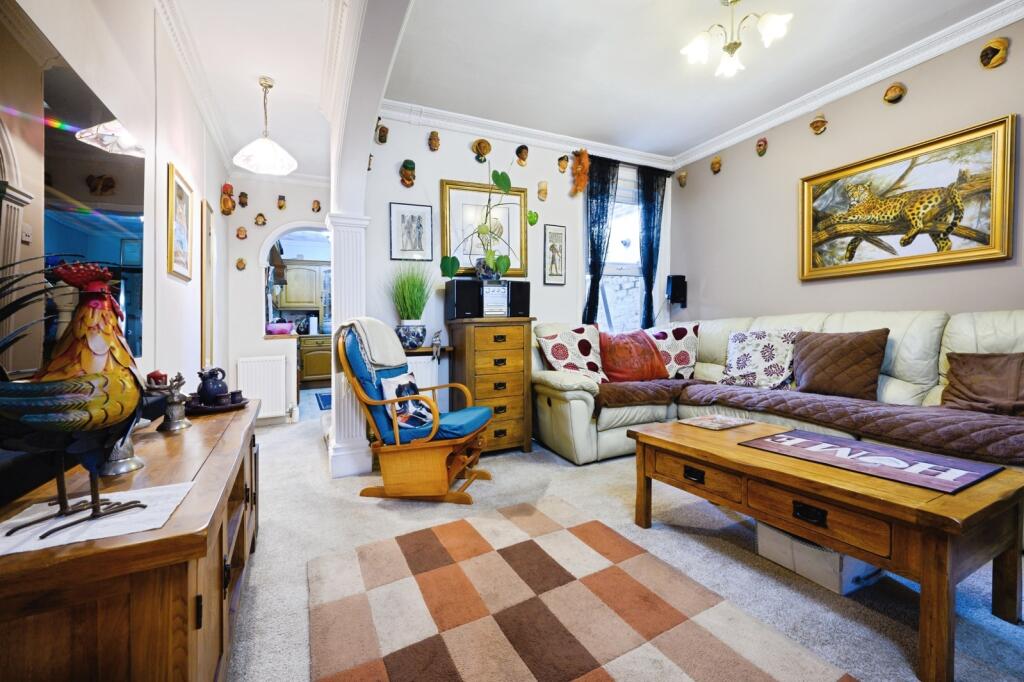House in Gosport, Hampshire - View 5